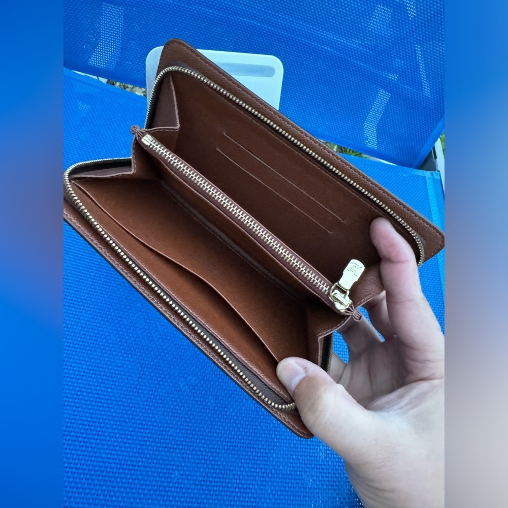 🙏Louis Vuitton Zip Long Wallet - Picture 6 of 11